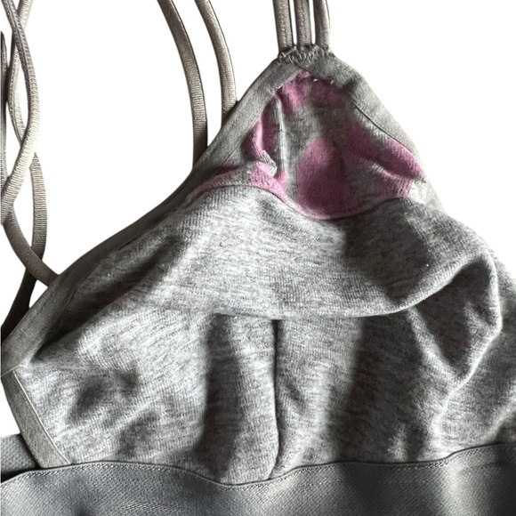 Victoria's Secret Bralette - Grey with Pink Hearts - Size Medium - Picture 7 of 7